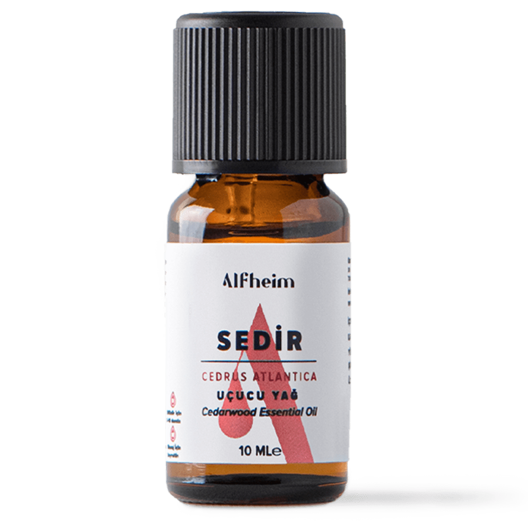 Ätherisches Zedernholzöl